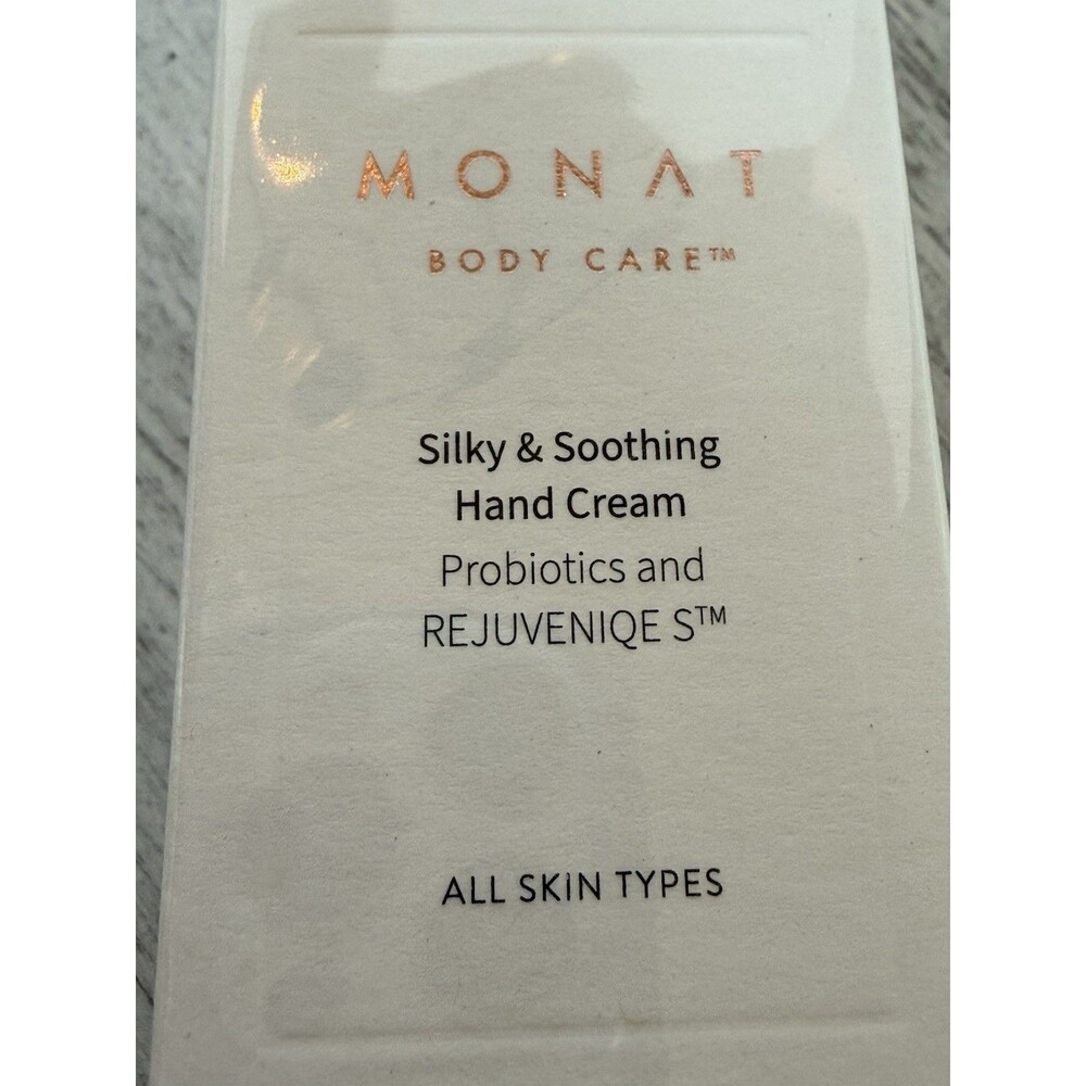 Monat Silky Soothing Hand Cream Probiotics Rejuveniqe 2.5oz Body Care New Sealed
